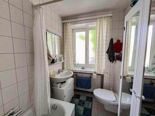 Bad Obergeschoss - Mehrfamilienhaus, Wohnhaus mit 181,00 m&sup2; in Osnabrück zum Kaufen