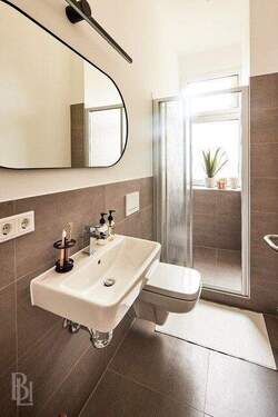 Musterw. Badezimmer - 