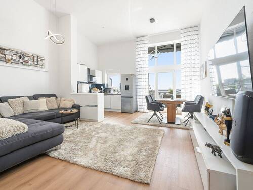 Wohn-Ess-Bereich - Etagenwohnung mit 74,20 m&sup2; in Friedrichshafen zum Kaufen
