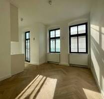 Cityapartment in Top-Lage | EBK | Balkon | kernsanierter Altbau - Berlin Steglitz