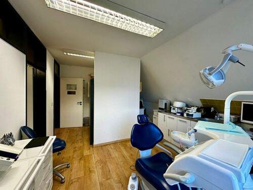 Behandlungszimmer. 1 - 