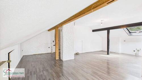 Wohn-/Esszimmer DG - 