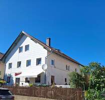 Zentral gelegenes Zweifamilienhaus in Geisenhausen