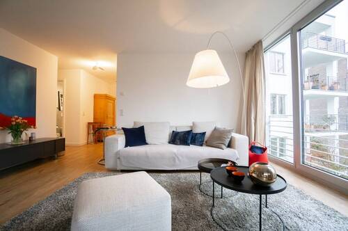 Wohnzimmer - 3 Zimmer Etagenwohnung in Düsseldorf