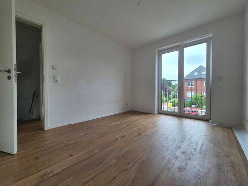 Zimmer 2 - 