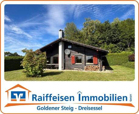 Gemütlicher Bungalow - Gemütlicher, gepflegter Bungalow in ruhiger AussichtslageSackgasse - GrafenauHaus i. W.