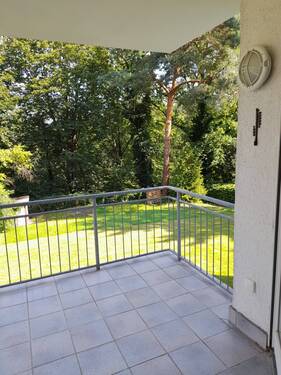 Toller Blick in den Garten - 