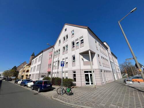 IMG_4287.jpeg - Barrierefreie Praxisflächen mit Parkplätzen in top Lage