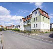 ETW in Rödental mit schöner Aussicht und hohen Räumen