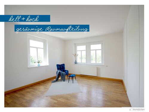 106-2022 Wohnzimmer 2.jpg - 2 Zimmer Etagenwohnung in Rödental