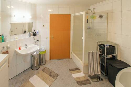 Badezimmer - OG - 