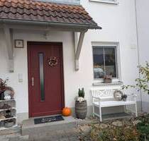 PROVISIONSFREI: Familienfreundliches Reihenmittelhaus mit Carport, Südterrasse und Balkonkraftwerk - Bamberg