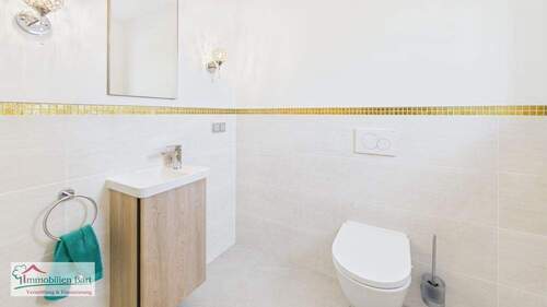 Gäste-WC - Einfamilienhaus mit 140,00 m&sup2; in Merzig zum Kaufen