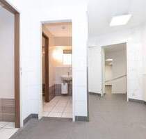 Zentrale Büro,- oder Einzelhandelsfläche! Ab sofort frei. - Stade