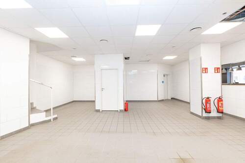 Fläche - 5 Zimmer Gewerbeobjekt (Büro, Produktion, Verkauf) in Stade