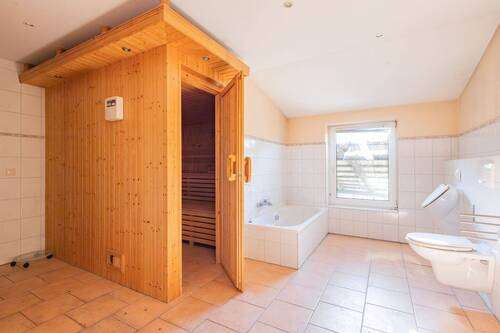Badezimmer OG mit Sauna - 