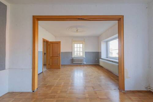 Wohnzimmer EG vom Flur - 