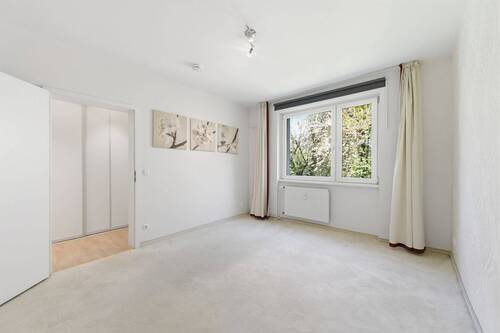 Schlafzimmer - 3 Zimmer Etagenwohnung zum Kaufen in Berlin
