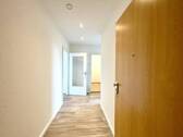 Flur - 2 Zimmer Etagenwohnung zur Miete in Chemnitz