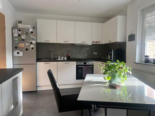 Neue Einbauküche - Doppelhaushälfte mit 118,00 m&sup2; in Düren zum Kaufen