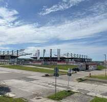 Und die Jahreskarte fürs Stadion ist schon dabei...schöne 2-Zimmer-Wohnung mit Einbauküche, sofort einzugsfertig - Zwickau Eckersbach
