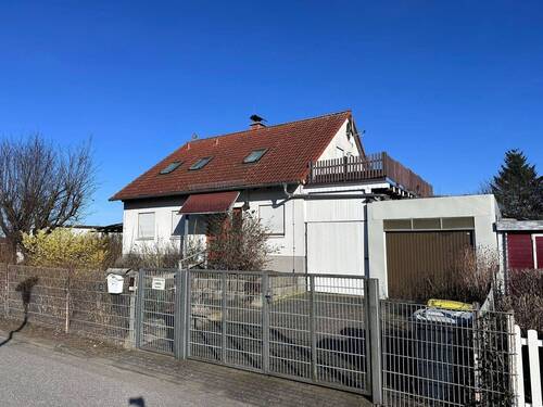 Außenansicht - 4 Zimmer Einfamilienhaus zum Kaufen in Löwenberger Land