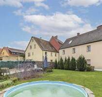 Zwei Häuser - viele Möglichkeiten: Charmantes Immobilienpaket in Wilhermsdorf