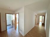 Flur - 3 Zimmer Etagenwohnung in Chemnitz