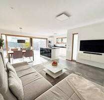 Design, Komfort und Ruhe - außergewöhnliches Zuhause mit Pool und Sauna - Gärtringen