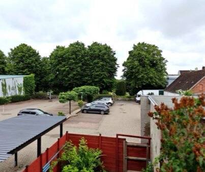 Ausblick Balkon 1.OG - 1 Zimmer Mehrfamilienhaus, Wohnhaus zum Kaufen in Husum