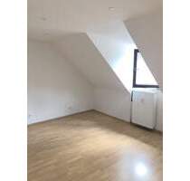 Gemütliche Dachgeschosswohnung zum Wohlfühlen! - Köln Mülheim