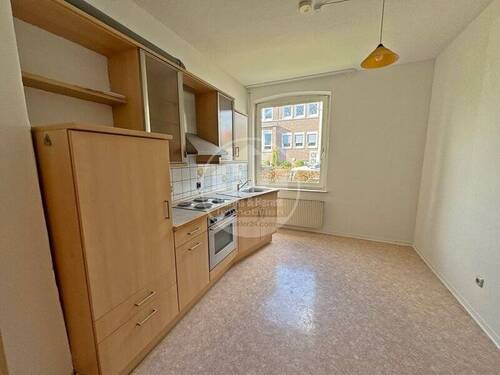 Küche - 1 Zimmer Mehrfamilienhaus, Wohnhaus zum Kaufen in Aurich