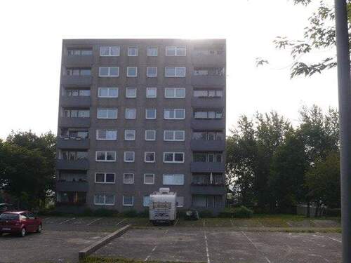 Hausansicht - 3 Zimmer Etagenwohnung zur Miete in Vellmar