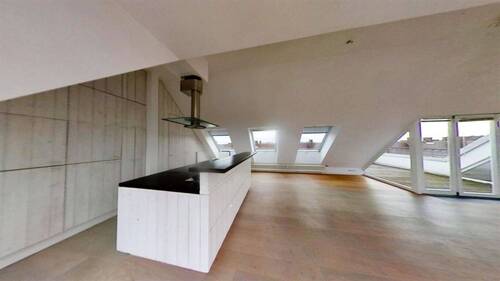 Blick auf die Osttarasse - Etagenwohnung mit 268,00 m&sup2; in München zur Miete