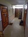 NTS 8 Hausflur, Wohnungseingangstüren.jpg - 