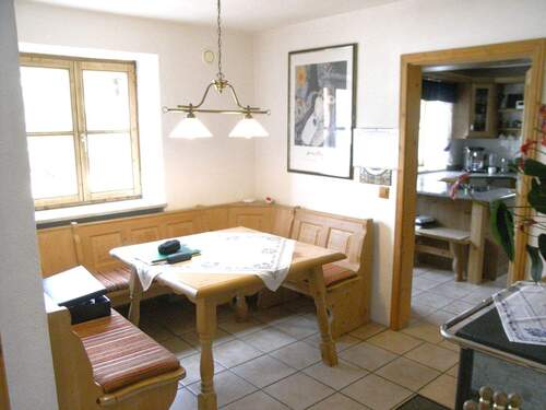 Essbereich-EG - Einfamilienhaus mit 202,00 m² in Altfraunhofen zum Kaufen