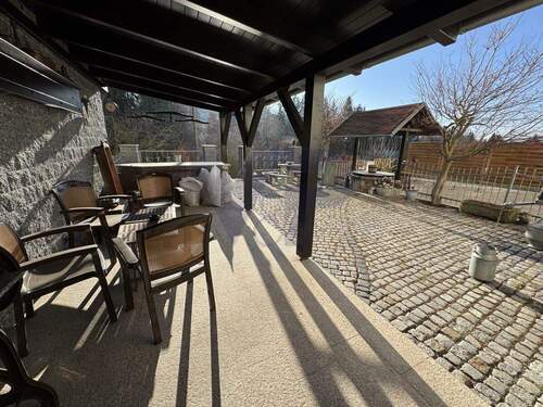 Terrasse - 5 Zimmer Einfamilienhaus zum Kaufen in Gera