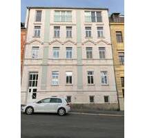 ++ Große 2 Raum mit Balkon und EBK , Kleiner Kaufpreis ++ - Plauen Westend