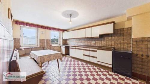 Küche mit Essbereich - Bauernhaus, Landhaus mit 199,00 m&sup2; in Perl / Borg zum Kaufen