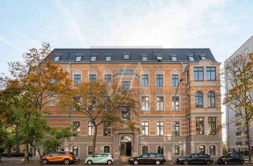 BerlinerStraße157-Fassade-2.jpg - 5 Zimmer Büro in Berlin