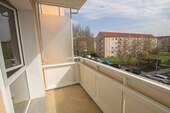 Balkon - Etagenwohnung mit 49,60 m&sup2; in Halle (Saale) zur Miete