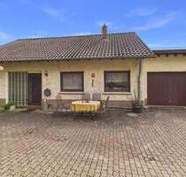 MERZIG: EINFAMILIENHAUS IN RUHIGER WOHNLAGE MIT GARAGE UND EIGENEM WALDSTÜCK