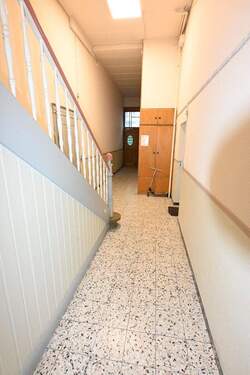 Eingangsbereich - 1 Zimmer Etagenwohnung in Sulzbach/Saar