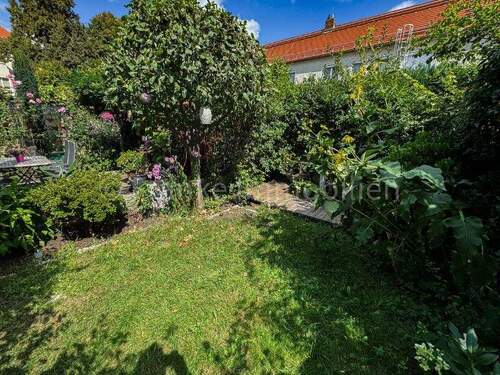 Gartenanteil zur alleinigen Nutzung - Reihenmittelhaus mit 70,50 m² in Dresden zum Kaufen