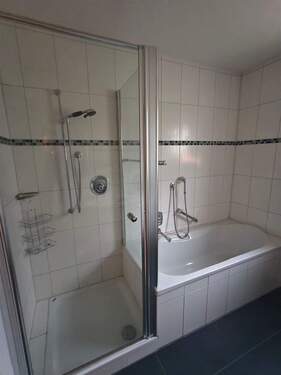 Badezimmer Foto Nr.2, 1. OG. - 