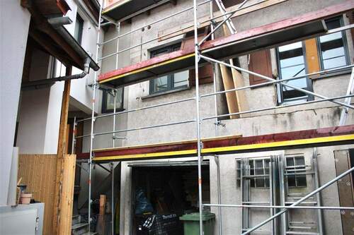 Garage und Innenhof - 