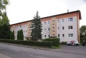 Ansicht vorn 6-8a.JPG - 3-Raum-Wohnung mit Balkon - 427,00 EUR Kaltmiete, ca.  61,00 m² Wohnfläche