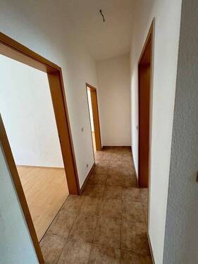 Flur - 2 Zimmer Etagenwohnung zur Miete in Altenburg