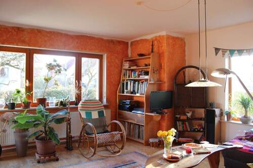 Ihr sonniger Wohnbereich - 5 Zimmer Mehrfamilienhaus, Wohnhaus in Erlangen