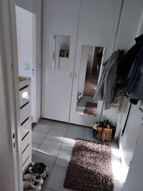 Eingangsbereich - ruhige Wohnung in Bogenhausen-Johanneskirchen m. gr. sonnigen Westbalkon